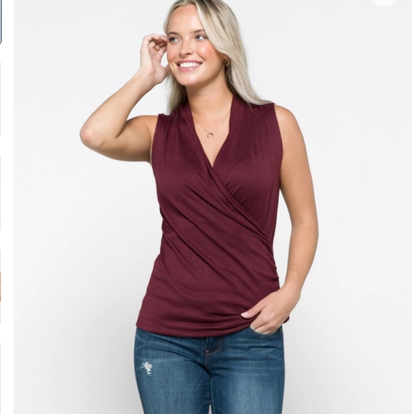 41 Hawthorn Women’s Benni Wrap Front Ruched Knit Top - Burgundy - Size Medium - Picture 1 of 11